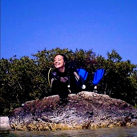 Meet your Posher…? - Picture 14 of 17